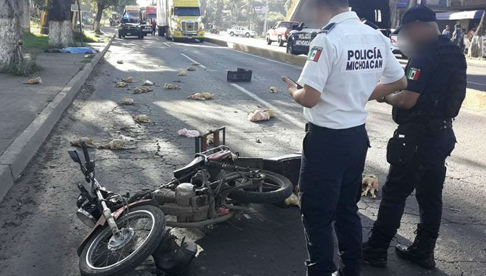 Motociclista muere tras chocar contra un árbol en Uruapan Michoacán - Monitor Expresso (Comunicado de prensa)