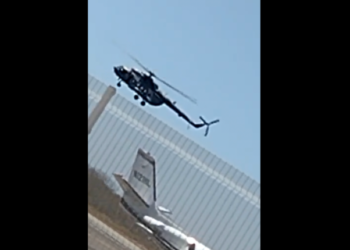 Helicóptero de la Marina se desploma en Mazatlán (video)