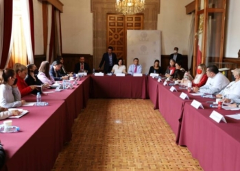 Congreso analizará situación de más de mil 200 trabajadores del Congreso