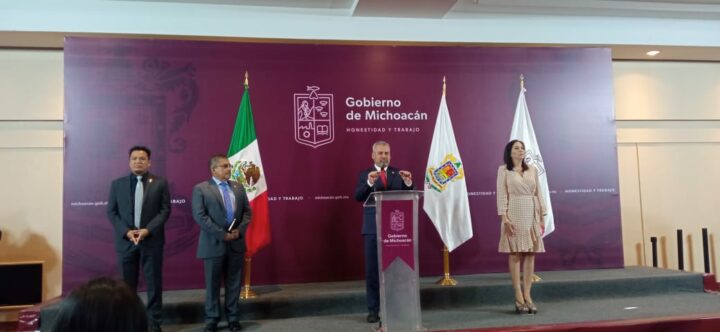 Estamos trabajando, lo demás pasa sin importancia, refiere Alfredo Ramírez sobre reaparición de Silvano Aureoles