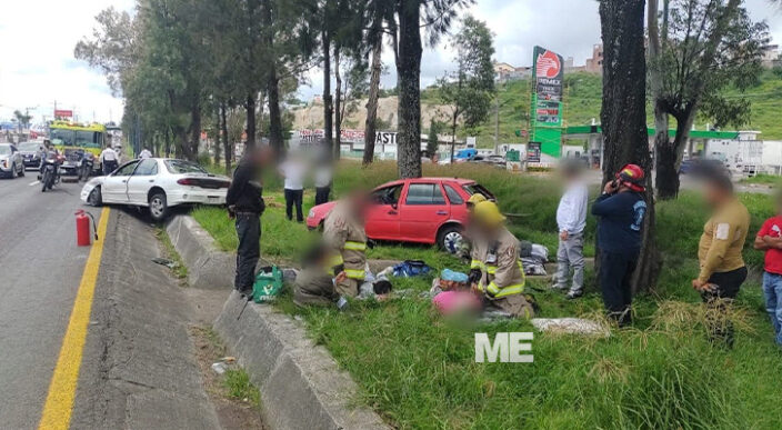 Percance automovilístico deja 3 heridos en el libramiento norte de Morelia