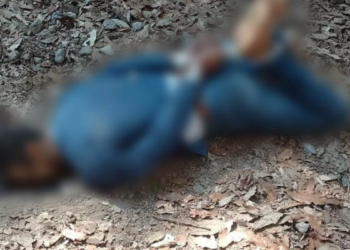 Amarrado de pies y manos, abandonan cadáver baleado en Zitácuaro