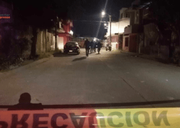 Pistoleros persiguen y matan a automovilista, en la colonia La Esperanza