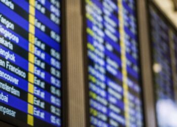 Ante amenaza de bomba en Dinamarca, evacuan aeropuerto y detienen a un sujeto