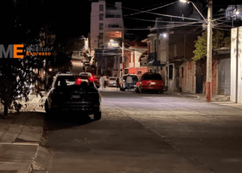 Hombre es atacado a balazos en la colonia Ejidal Ocolusen de Morelia