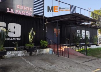 Delincuentes armados rafaguean club nocturno en Pátzcuaro