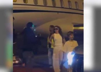 Shakira llega a Colombia para ofrecer su concierto