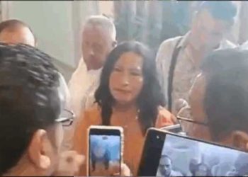 Critican a alcaldesa de Acapulco por gastar millones en festivales mientras la ciudad enfrenta crisis de drenaje