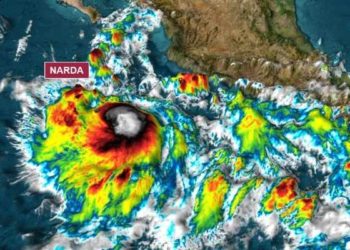 Huracán Narda se intensifica a categoría 1 y provoca lluvias en el Pacífico mexicano