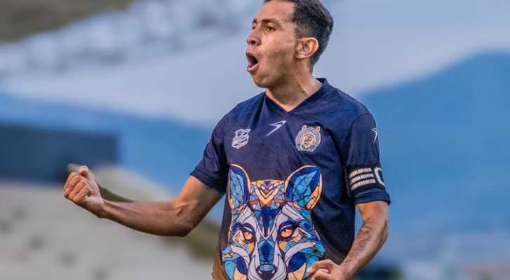 Cristian Castro 'El Tigre', jugador nicolaita, lidera la tabla de goleo del Grupo 11