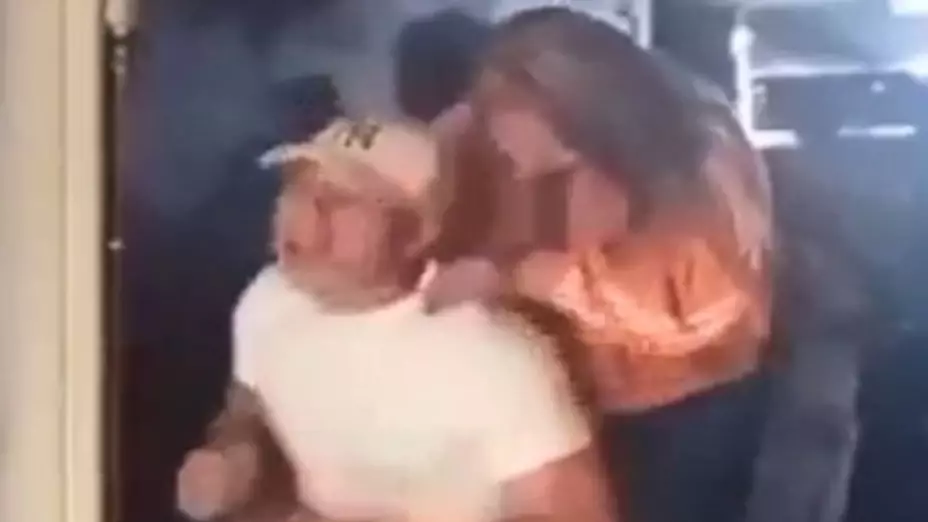 Investigan fiesta con alcohol y mujeres dentro del penal de San Miguel en Puebla