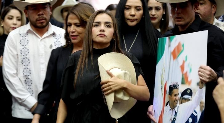 Amenazan a Grecia Quiroz antes de asumir alcaldía de Uruapan