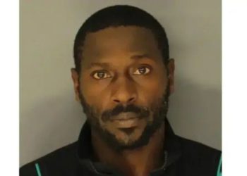Antonio Brown será extraditado a Florida por intento de homicidio