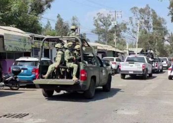 FGE arresta a 7 miembros de la seguridad de Carlos Manzo por su presunta participación en el homicidio