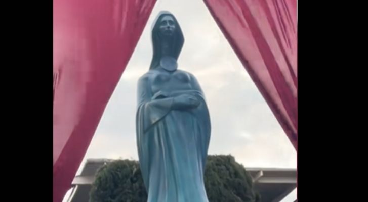 Toluca reinstala estatua de Sor Juana siete años después de su robo