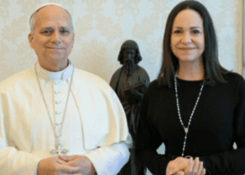 El papa León XIV recibe en el Vaticano a la líder opositora venezolana María Corina Machado