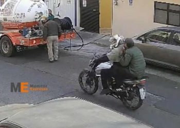 Sujetos en moto presuntamente asaltan a empleado de ServiGas en Morelia